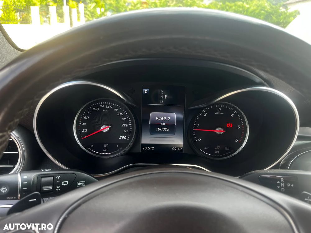 Mercedes-Benz GLC - 8