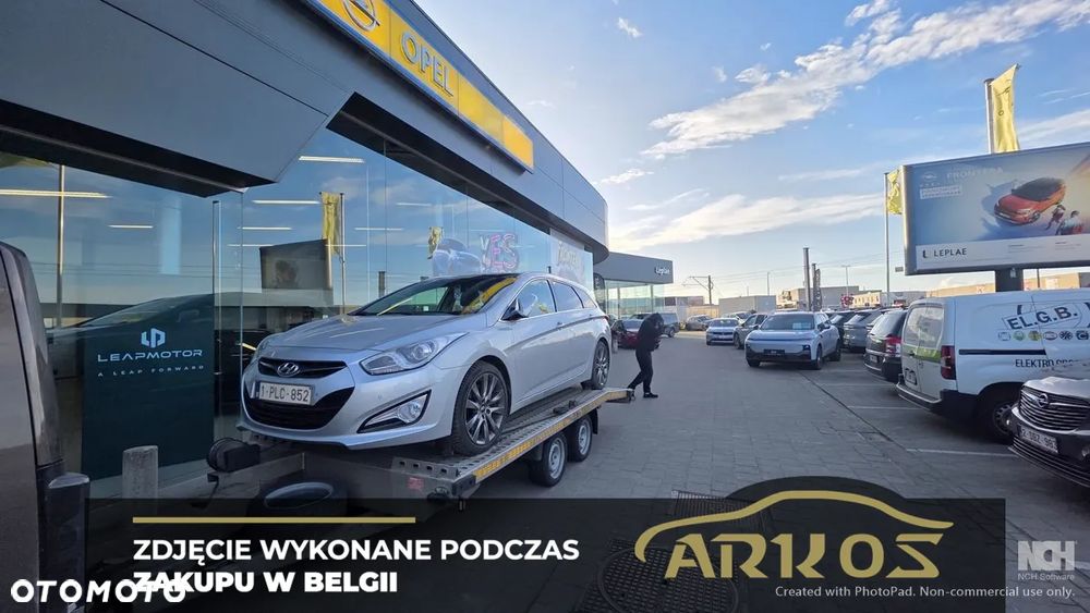 Hyundai i40 Kombi 1.7 CRDi Premium - 8