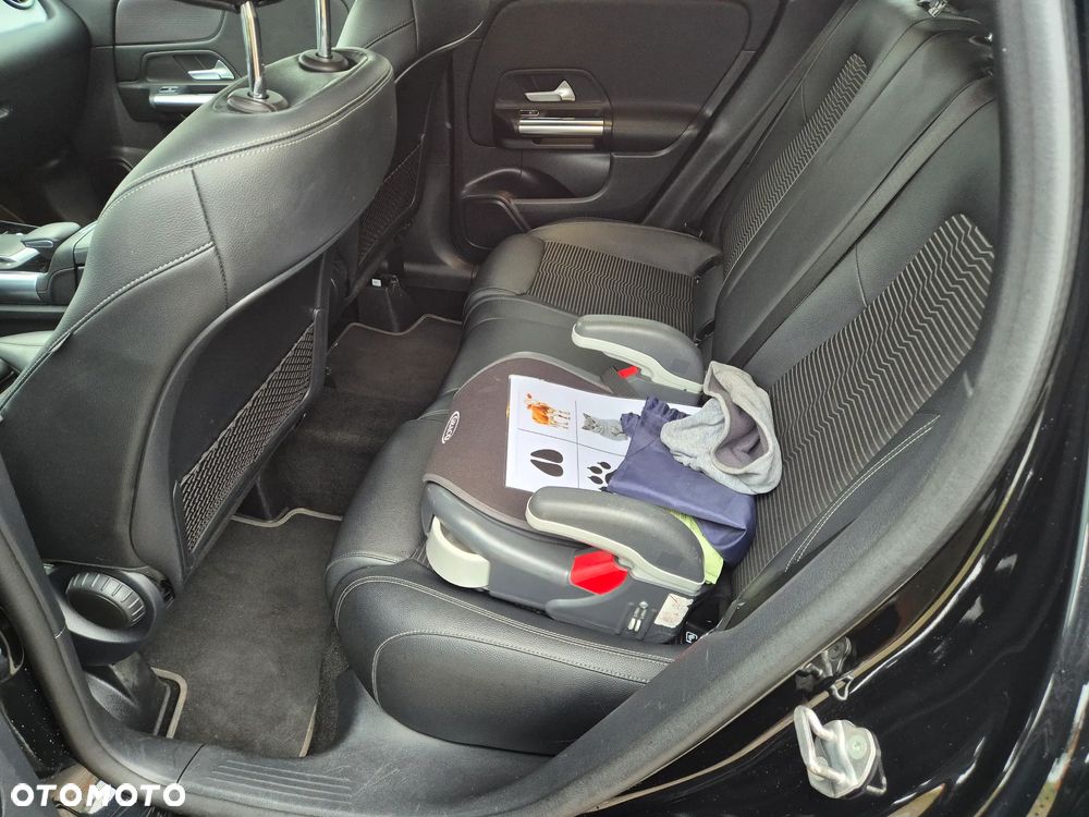 Mercedes-Benz GLA 250 e 8G-DCT Progressive - 14
