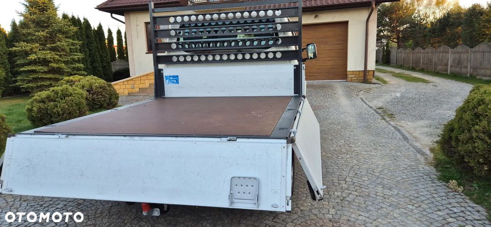 Volkswagen T5 kilka sztuk - 26