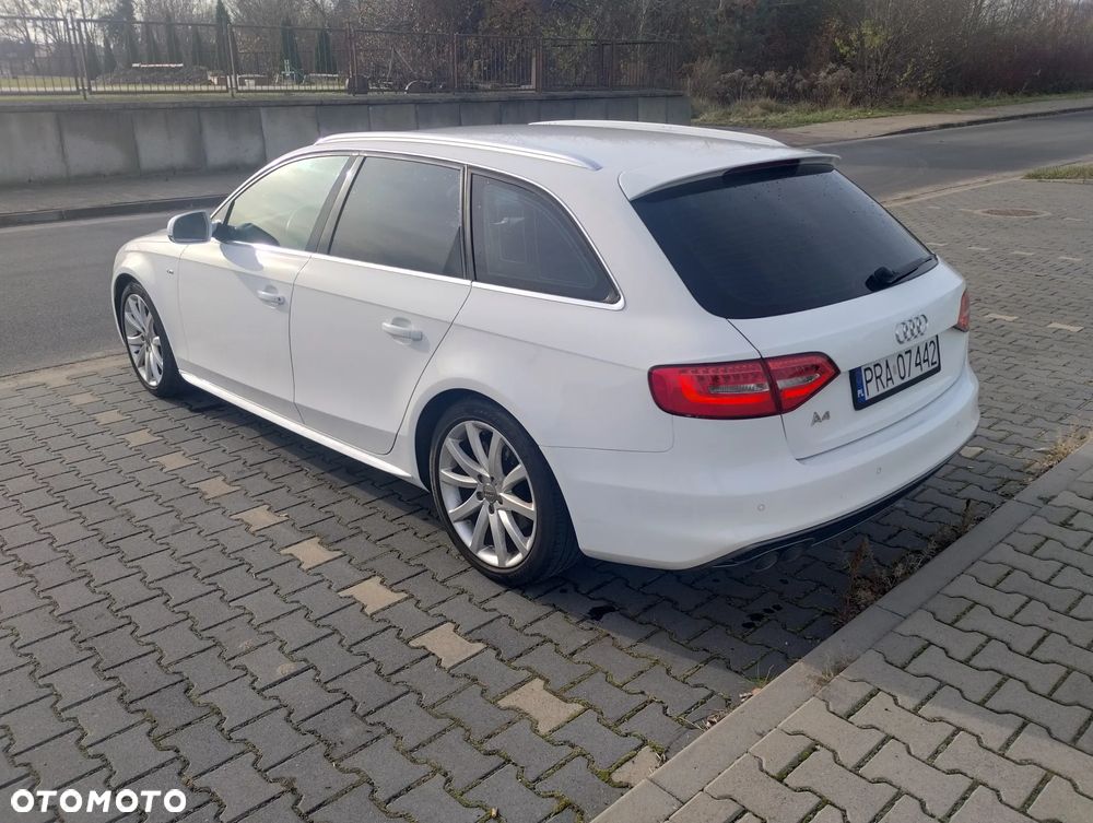 Audi A4 Avant - 8