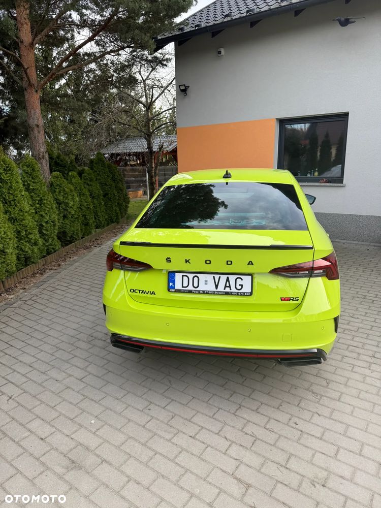 Skoda Octavia 2.0 TSI RS Challenge 245 DSG - 4