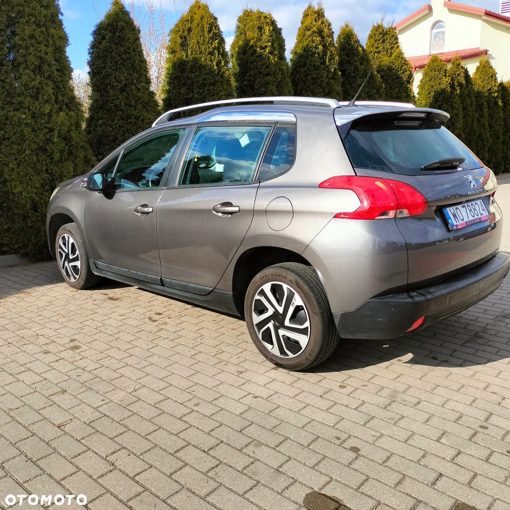 Peugeot 2008 1.2 VTi Allure - 3