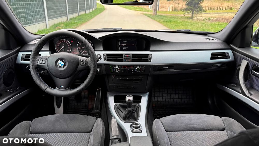 BMW Seria 3 318i Edition Sport - 11