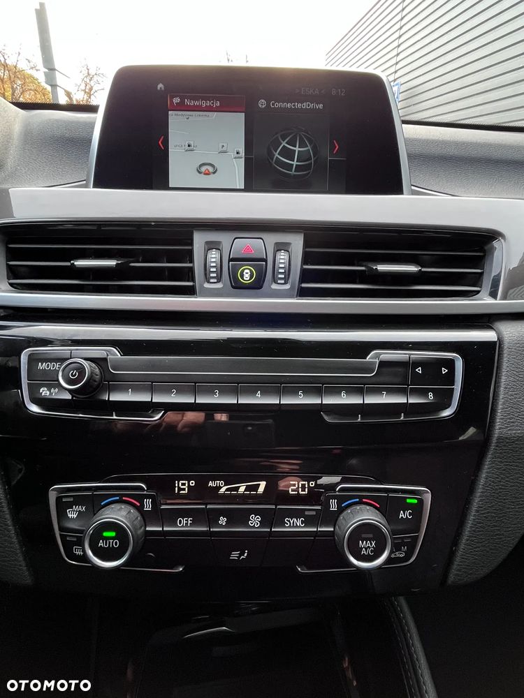 BMW X1 sDrive18d sport - 32