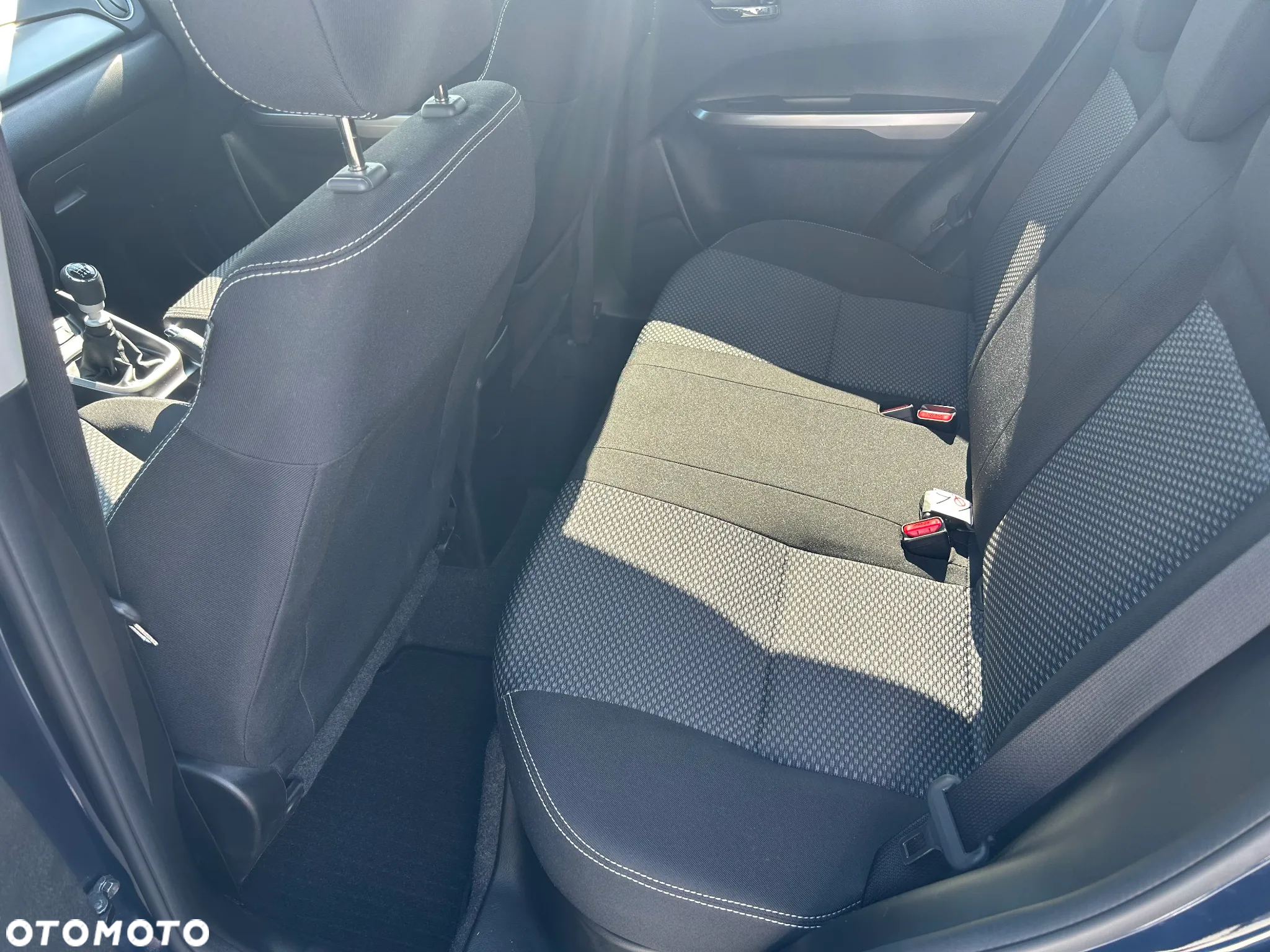 Suzuki Vitara 1.4 Boosterjet mHEV Premium Plus 2WD - 8
