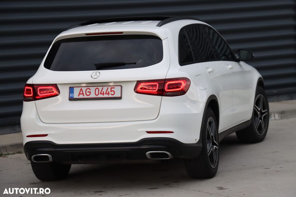 Mercedes-Benz GLC - 13