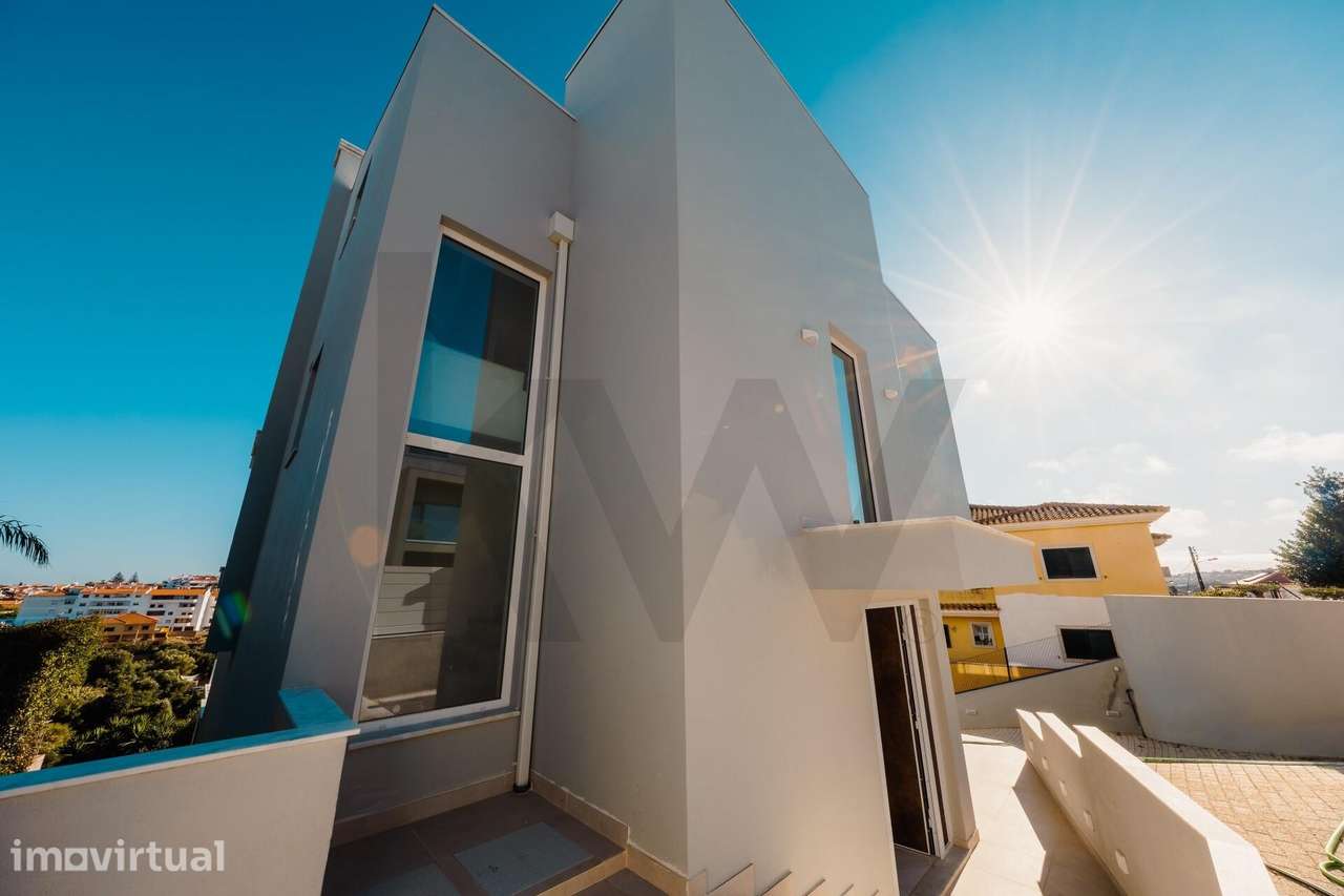 Moradia Contemporânea de Luxo com Vista Mar no Penedo, Cascais - Grande imagem: 3/56