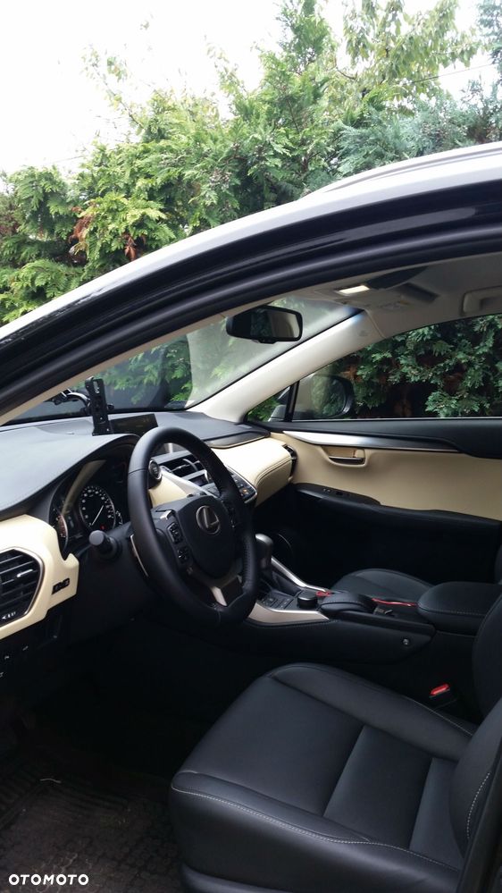 Lexus NX 200t Elegance AWD - 8