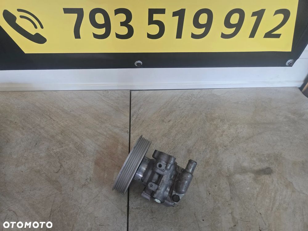 POMPA WSPOMAGANIA 1,8 2,0 TFSI 8K0145153F - 1