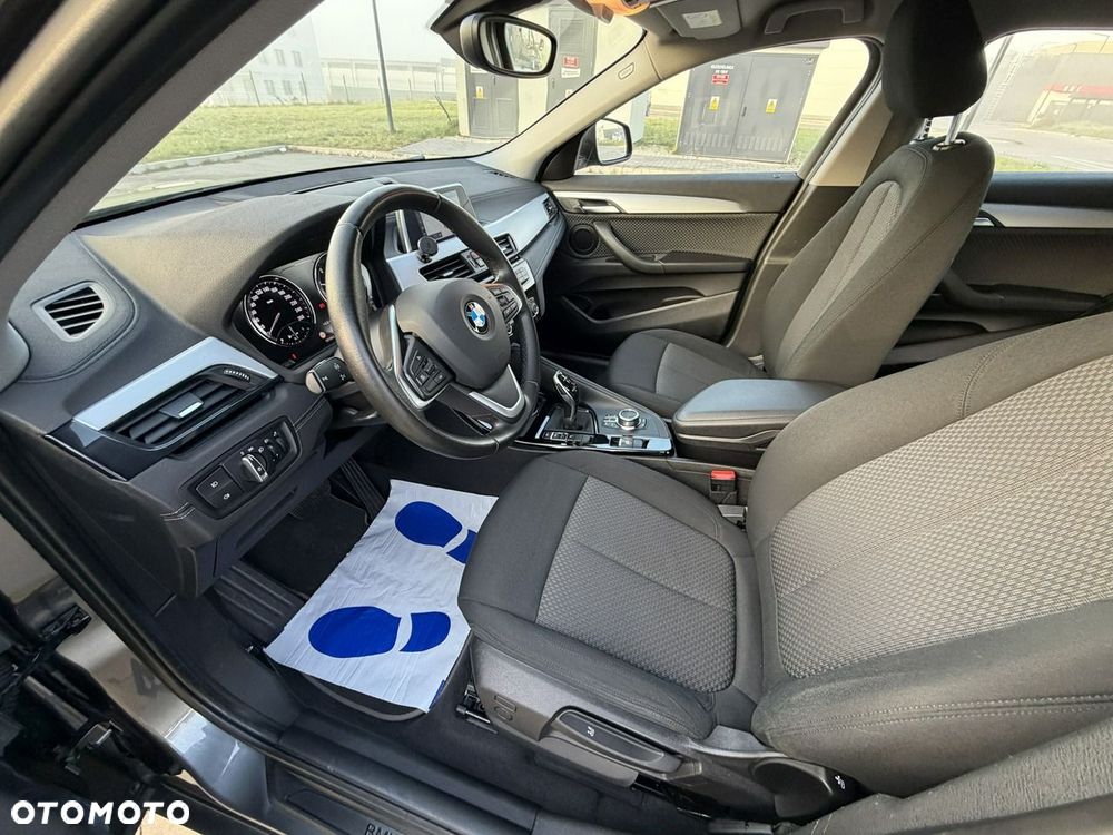 BMW X2 sDrive18d - 17