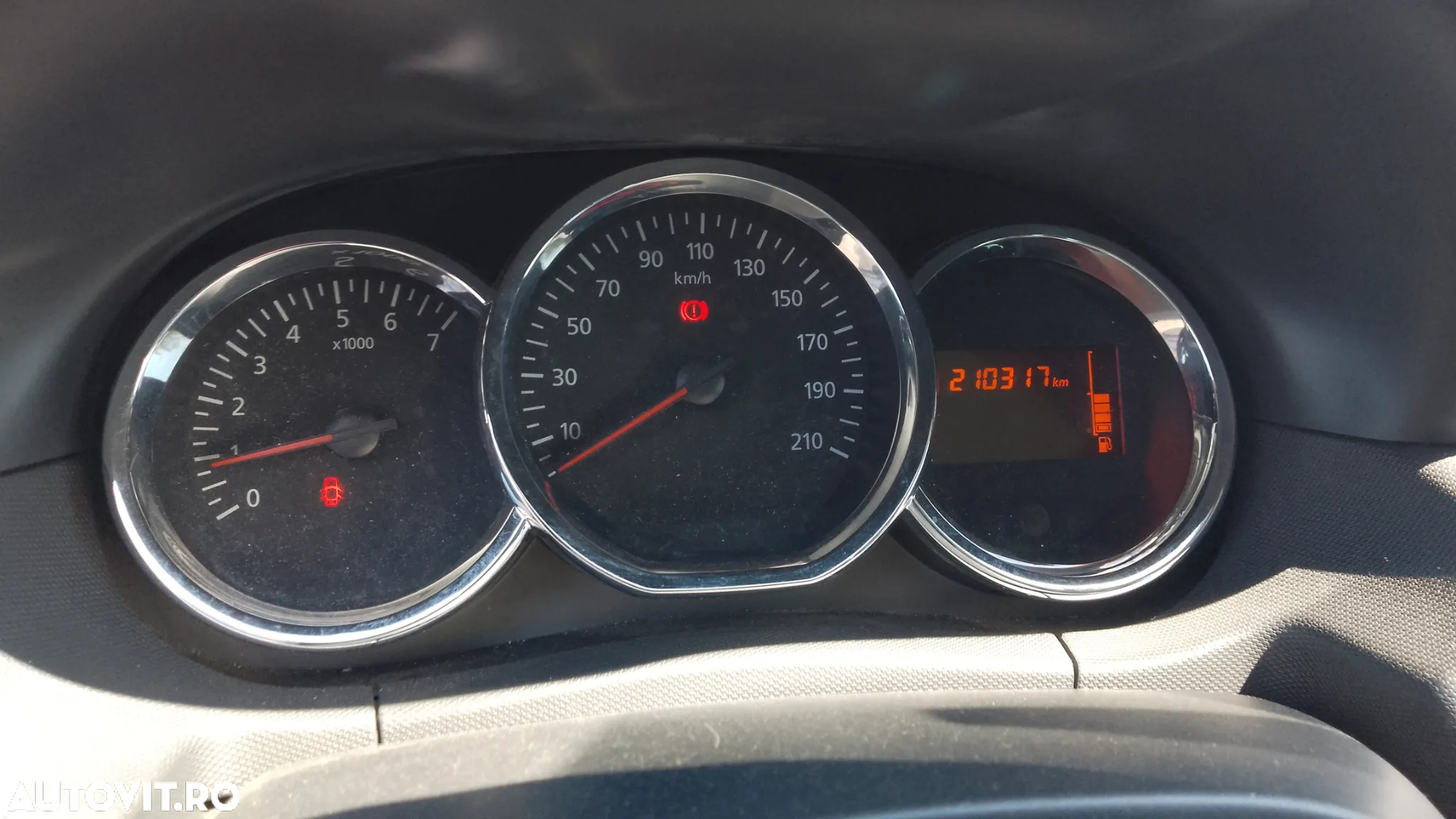 Dacia Duster dCi 110 2WD Prestige - 9
