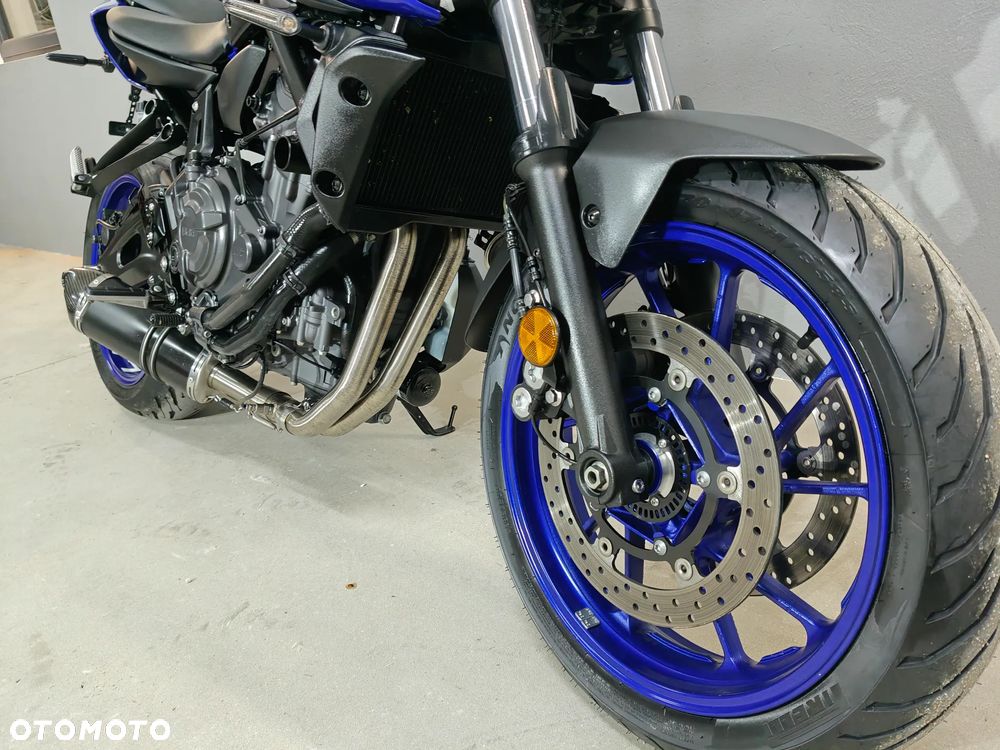 Yamaha MT - 17