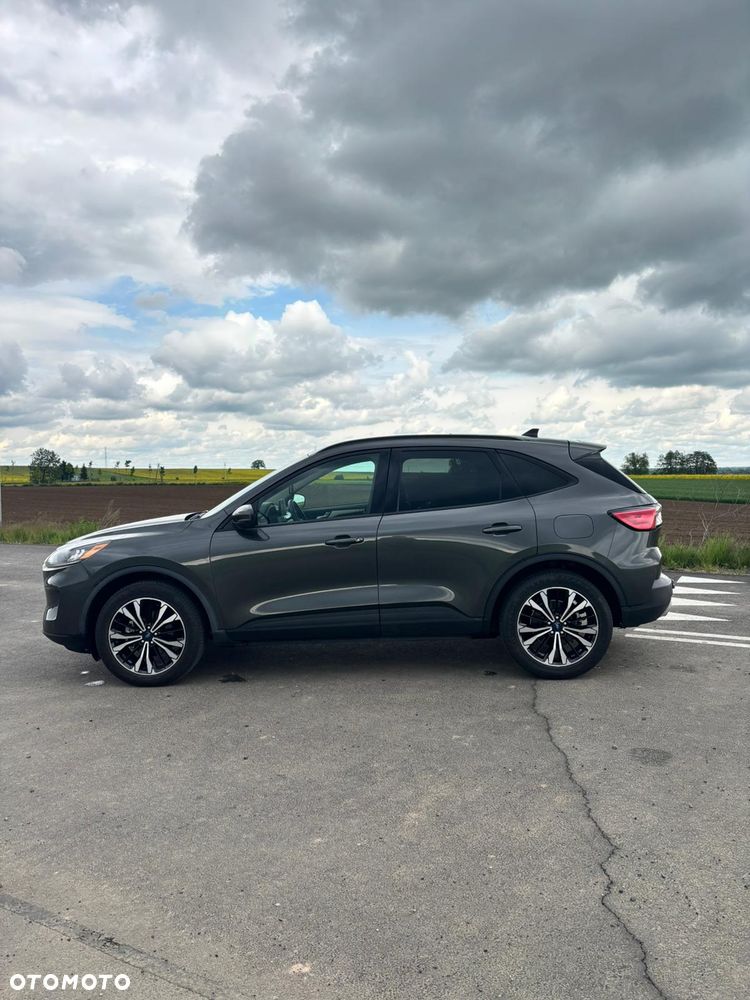 Ford Kuga 2.5 FHEV FWD Vignale - 6