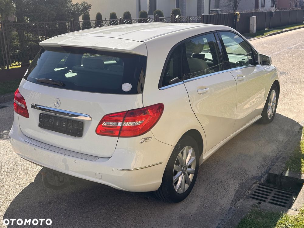 Mercedes-Benz Klasa B 180 CDI BlueEFFICIENCY Edition - 5
