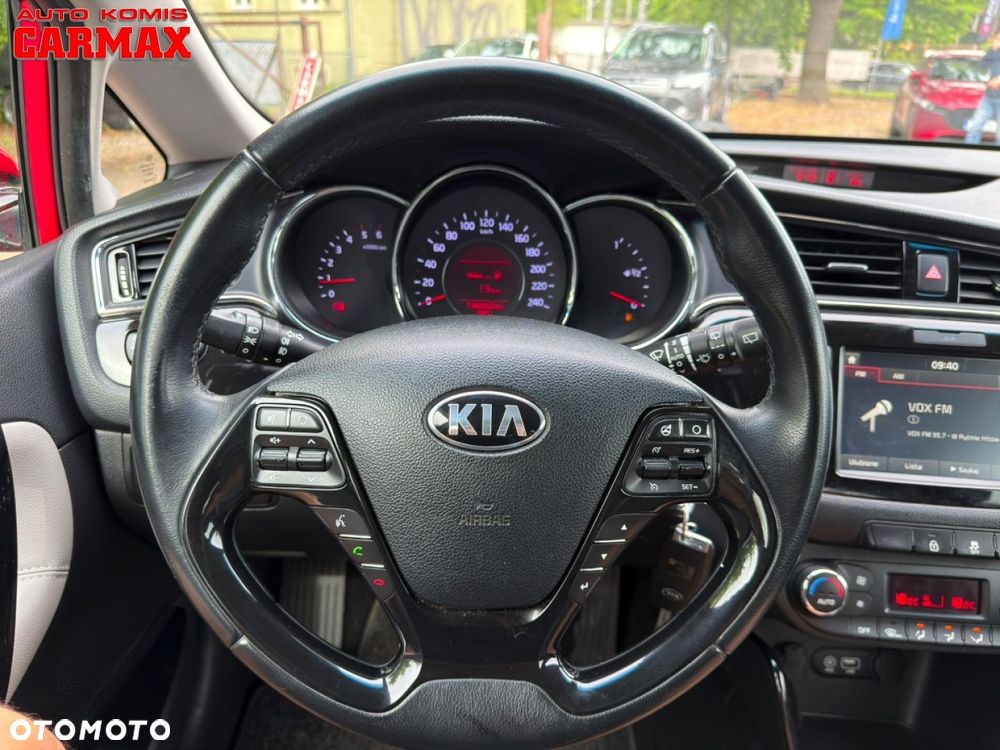 Kia Ceed - 23
