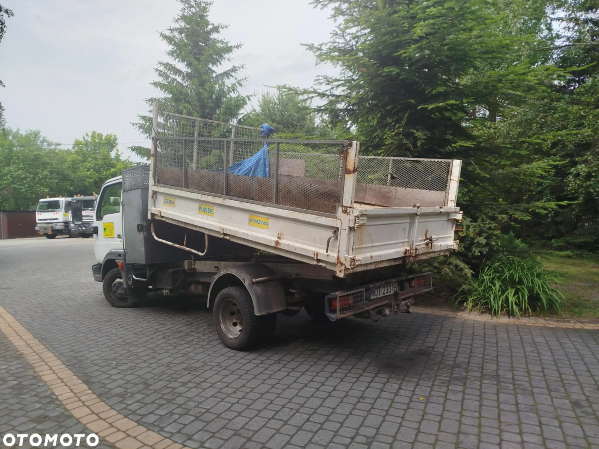 Nissan Cabstar - 6