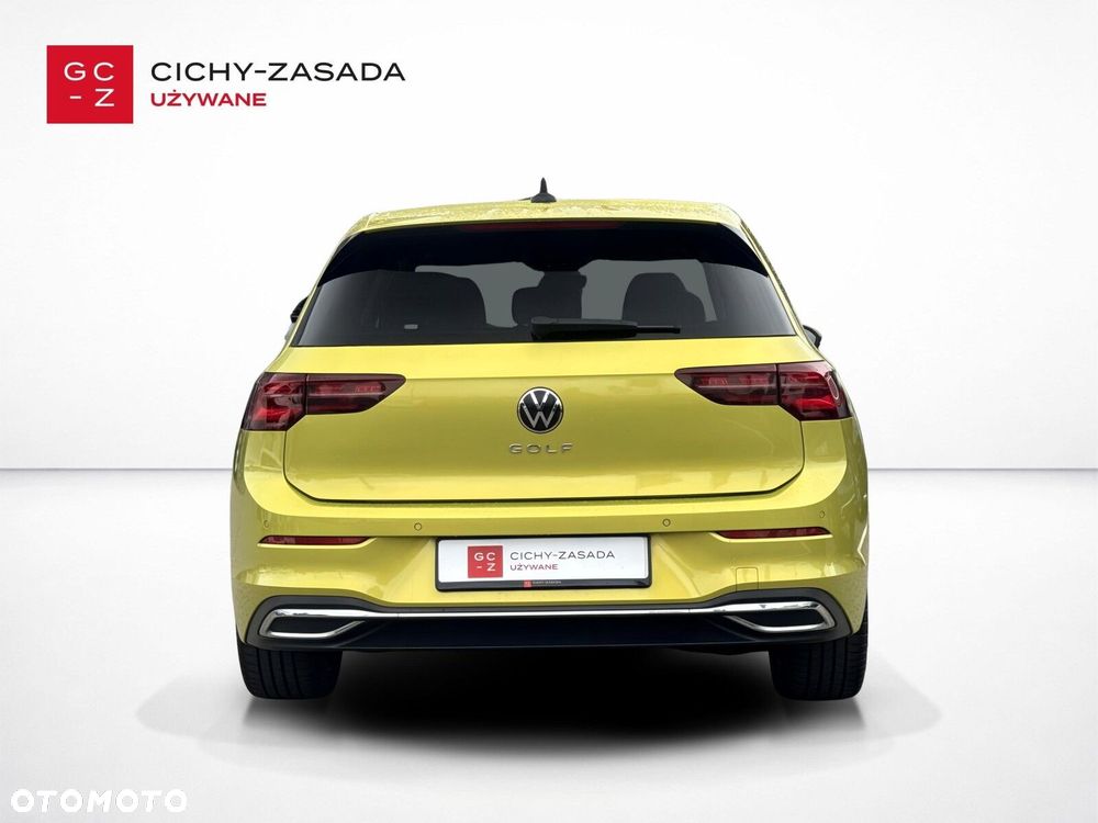 Volkswagen Golf 1.5 eTSI mHEV Style DSG - 4