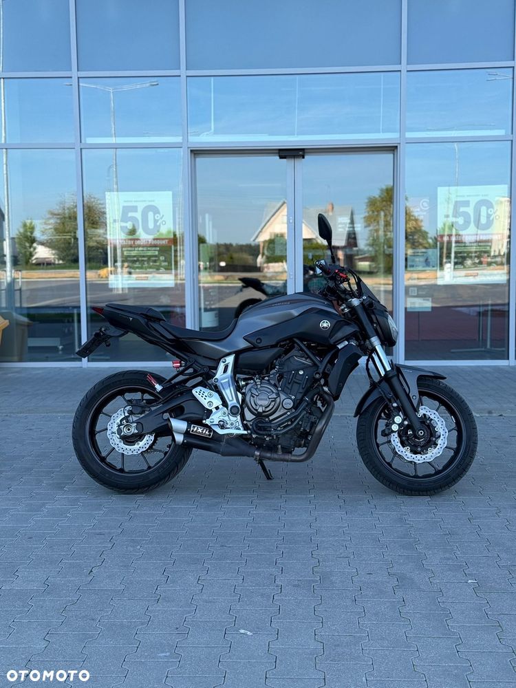 Yamaha MT - 4