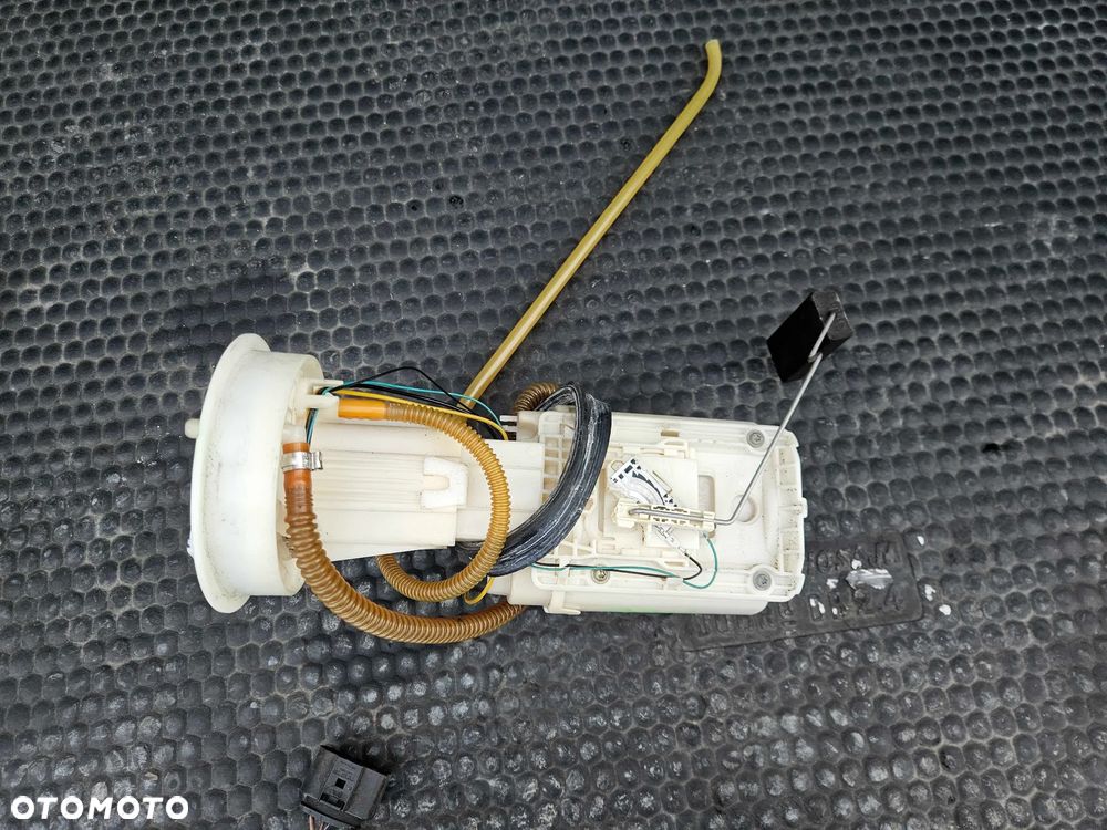 Pompa Pompka Paliwa Plywak Zbiornik AUDI A4 B6 2.0 ALT 1.8 T 1.6 ALZ - 9