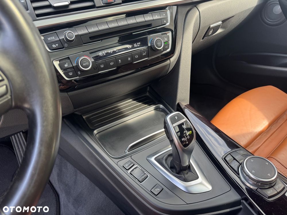 BMW Seria 3 335d xDrive Edition Luxury Line Purity - 21
