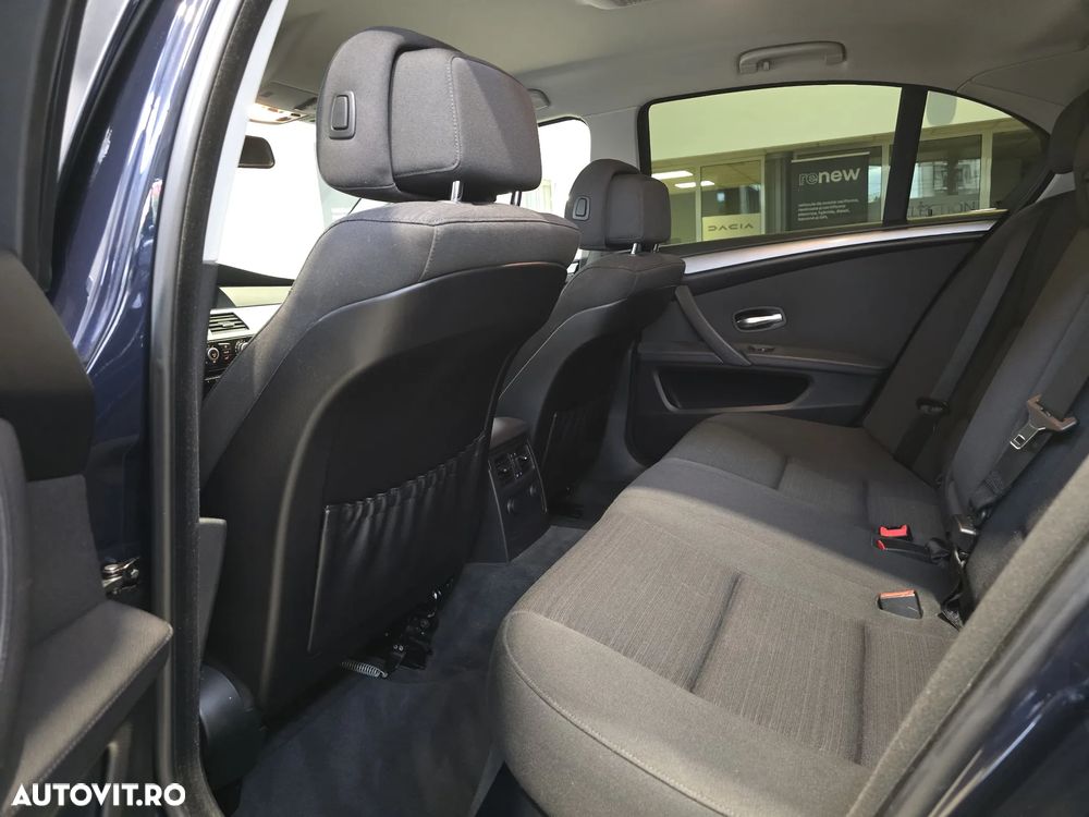 BMW Seria 5 520d - 26