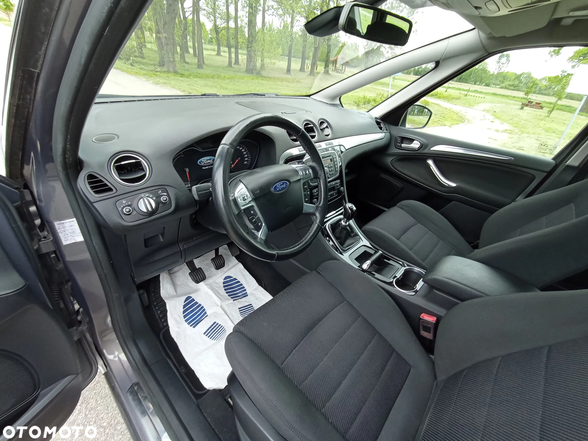 Ford S-Max - 22