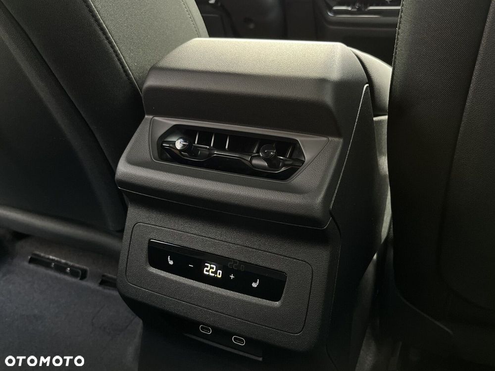 Audi Q6 e-tron - 20