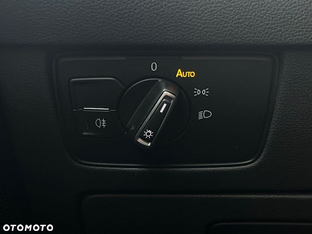 Volkswagen Arteon 2.0 TSI DSG R-Line - 17