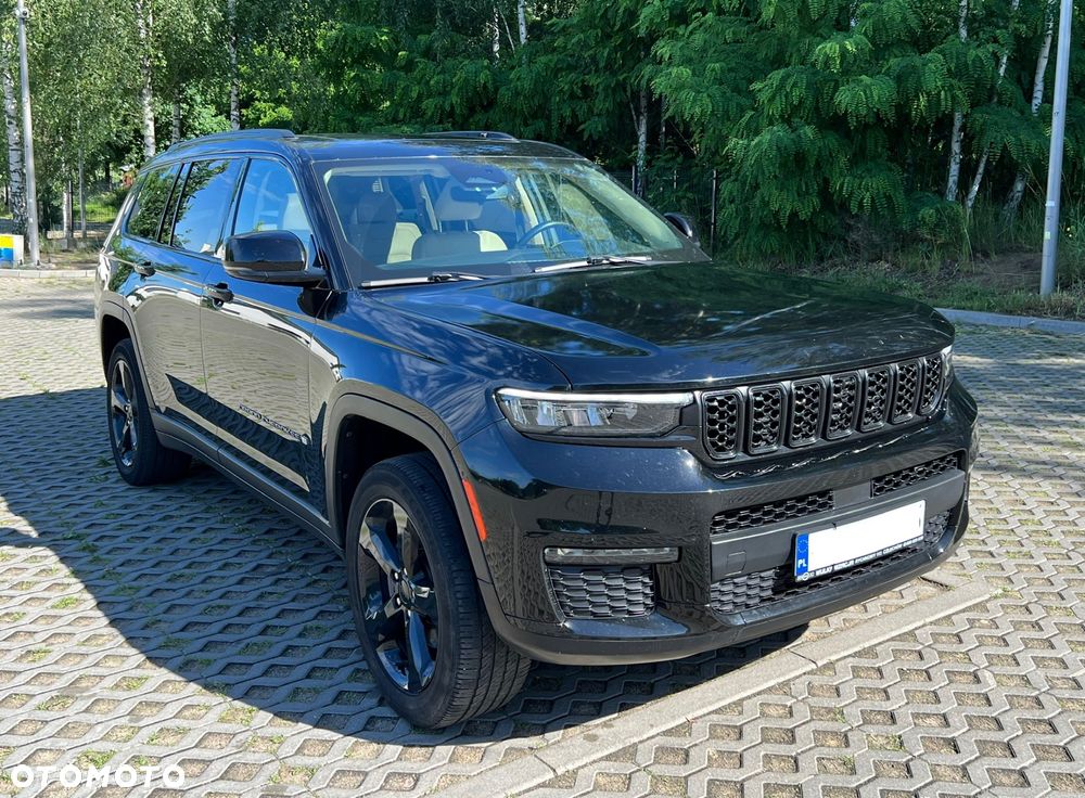 Jeep Grand Cherokee - 1