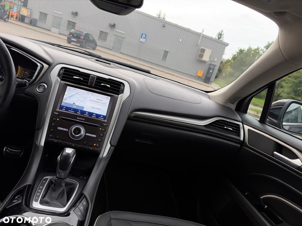 Ford Mondeo SW 2.0 Hybrid Vignale Plus - 14