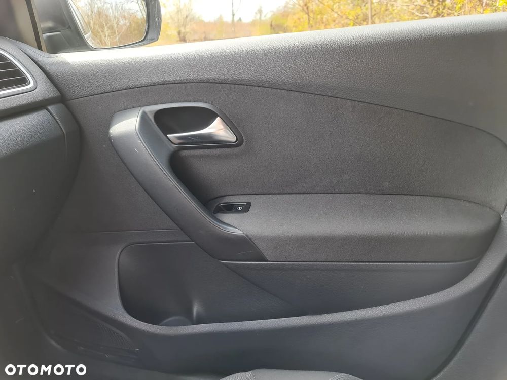 Volkswagen Polo 1.4 FSI Sportline - 13