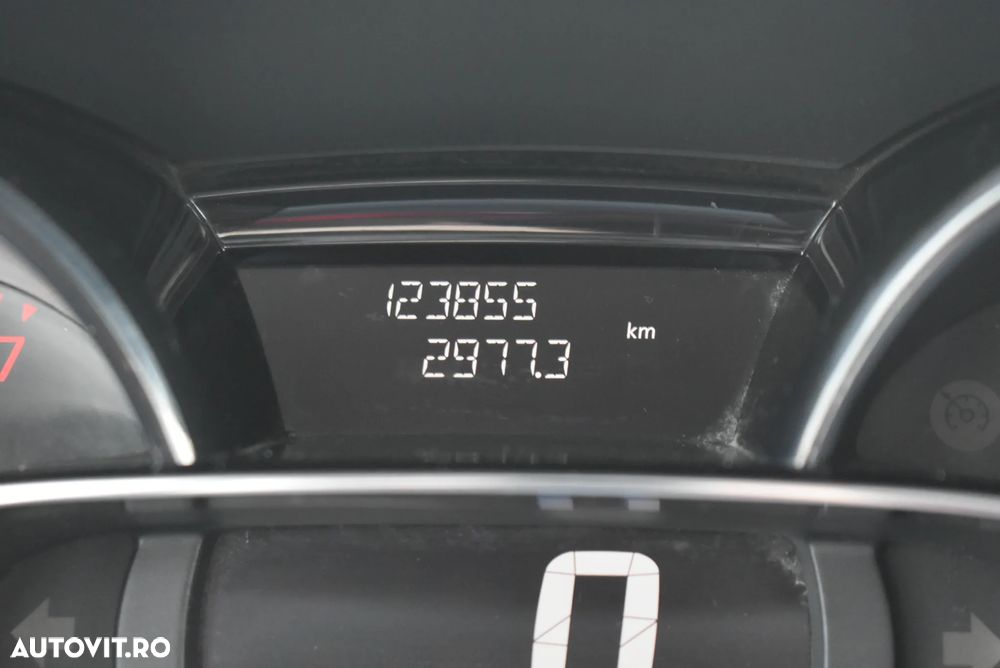 Renault Clio IV 1.2 Life - 5