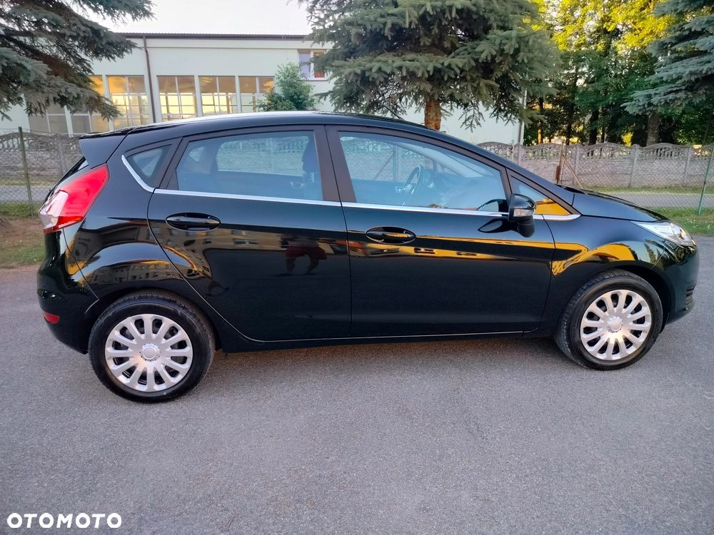 Ford Fiesta 1.25 Titanium EU5 - 6