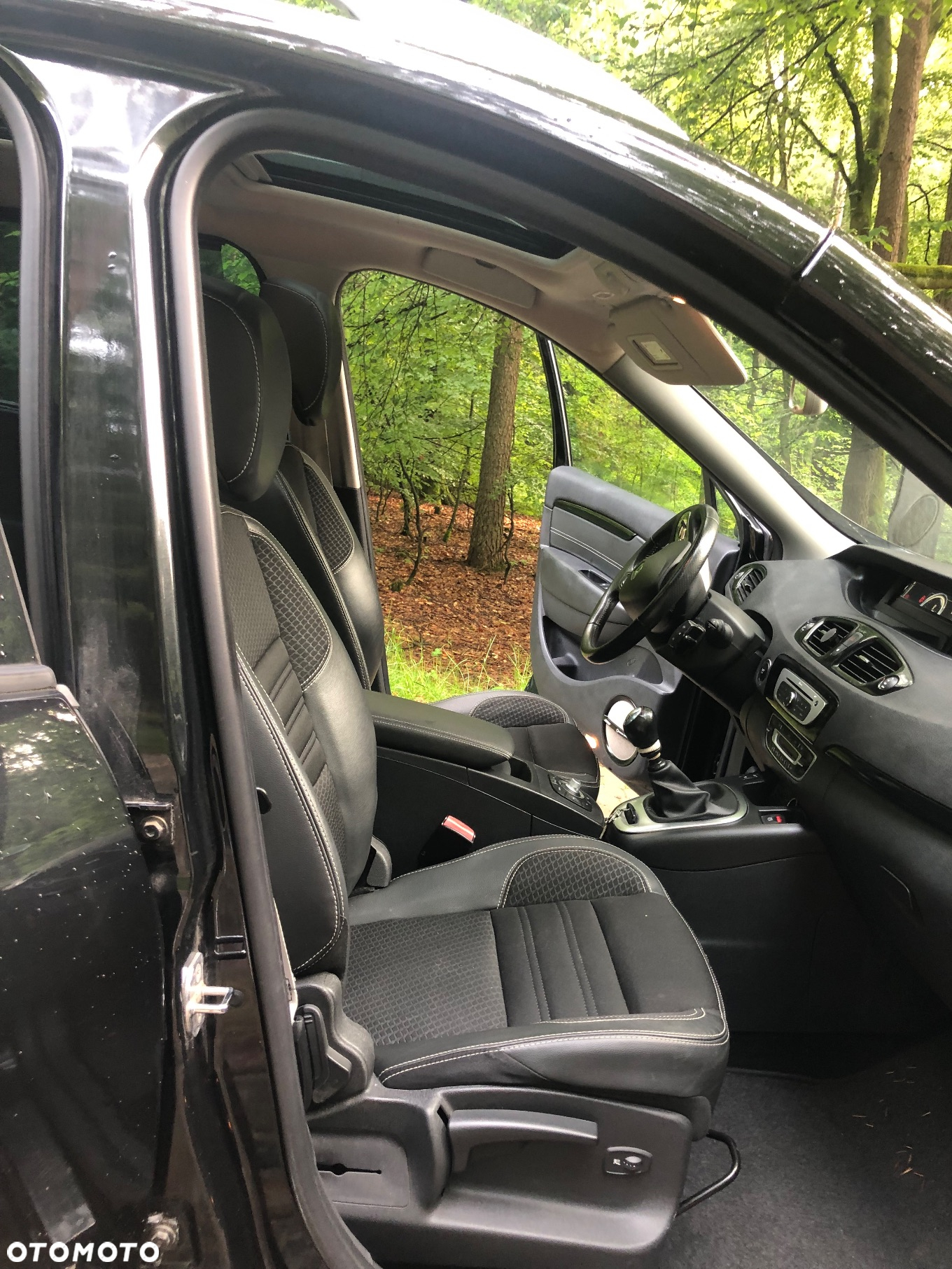 Renault Grand Scenic ENERGY dCi 130 BOSE EDITION - 22