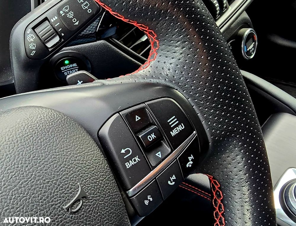 Ford Kuga 2.0 EcoBlue A8 AWD ST Line X - 23