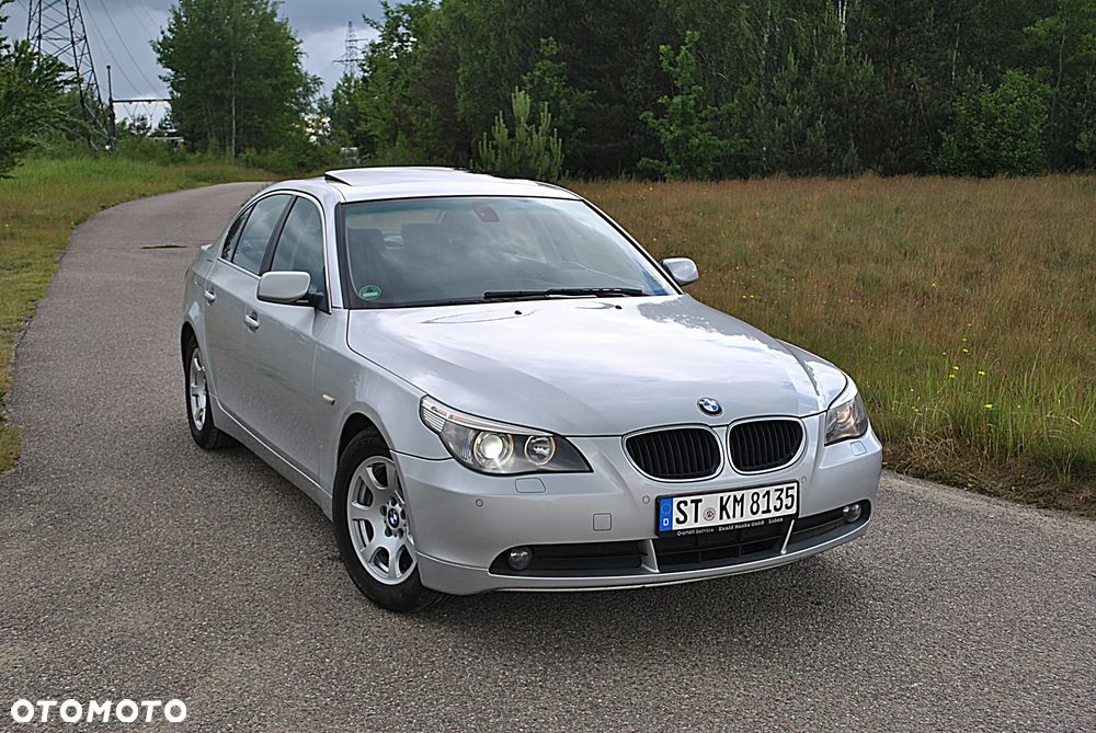 BMW Seria 5 520i - 2