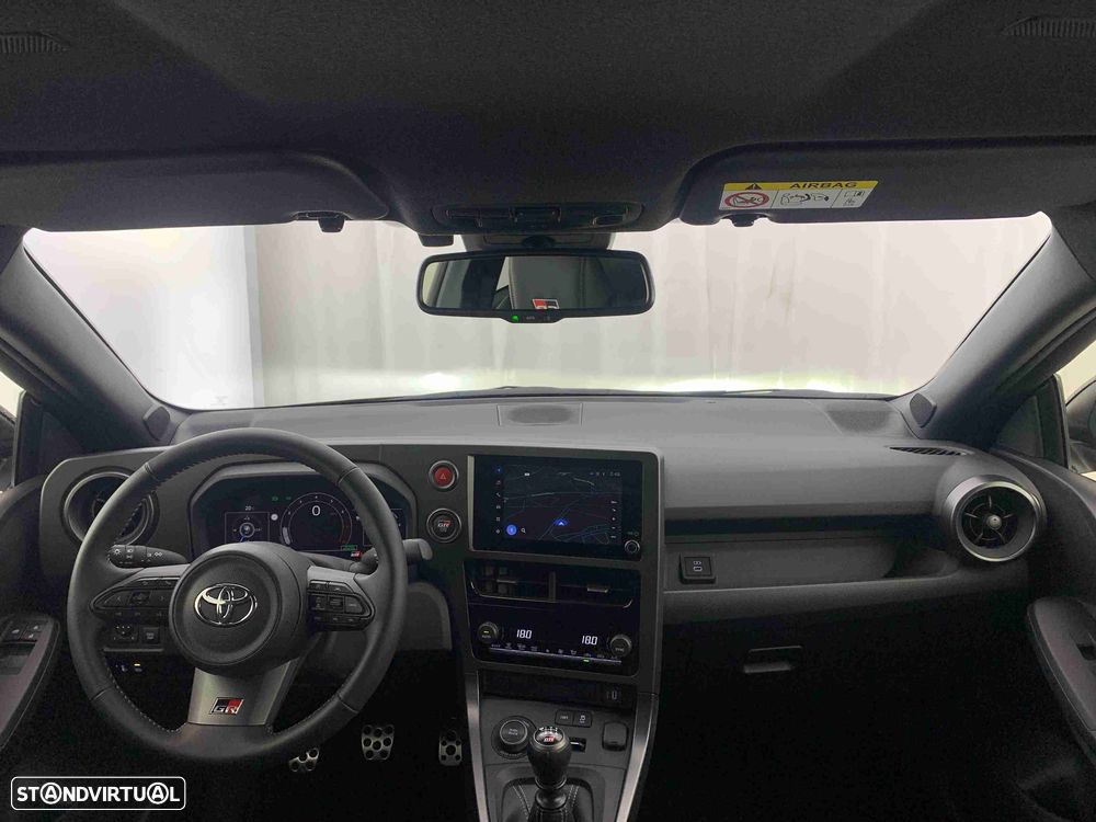Toyota GR Yaris - 8