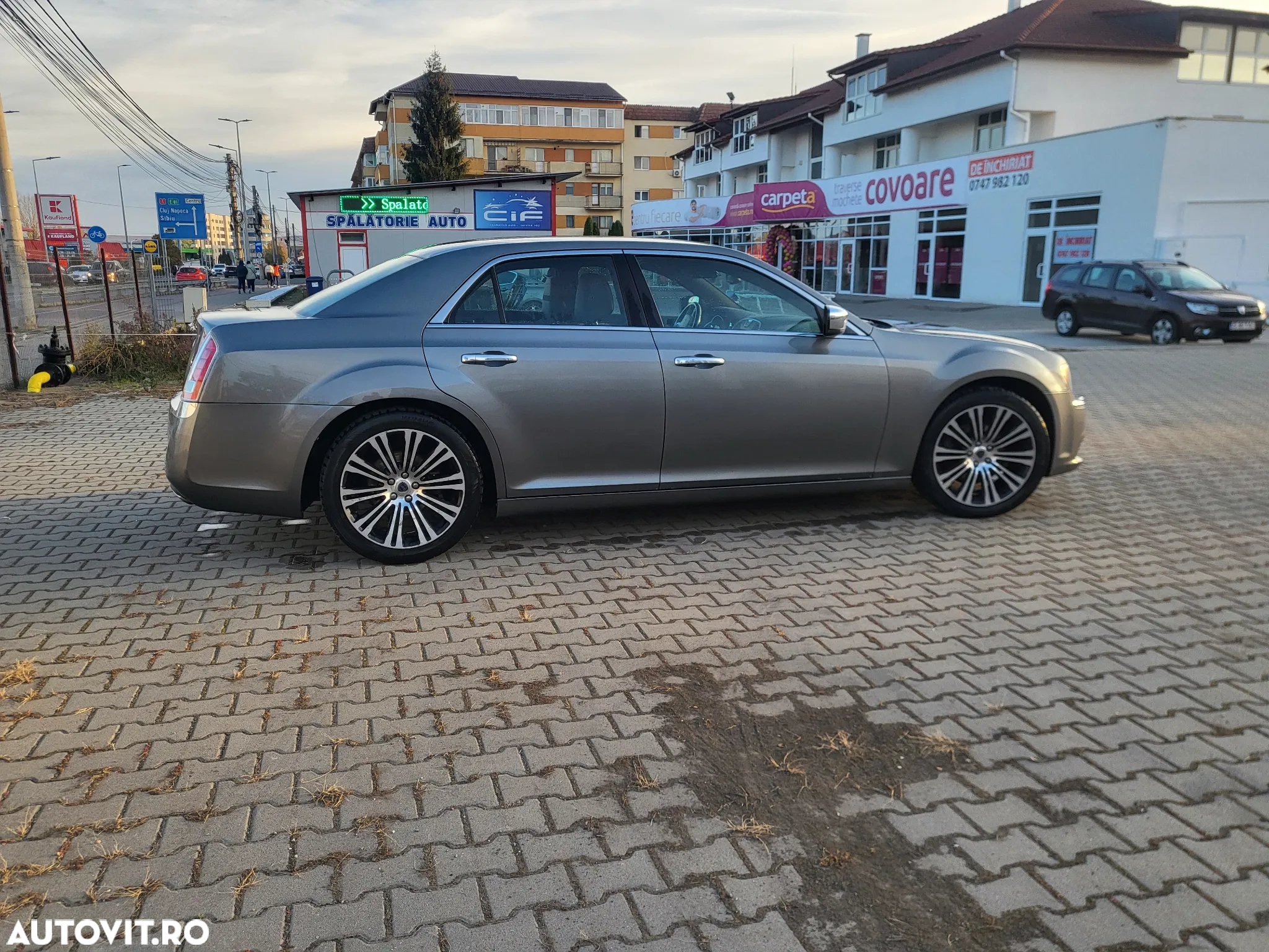 Lancia Thema 3.0 V6 Multijet II Gold - 5