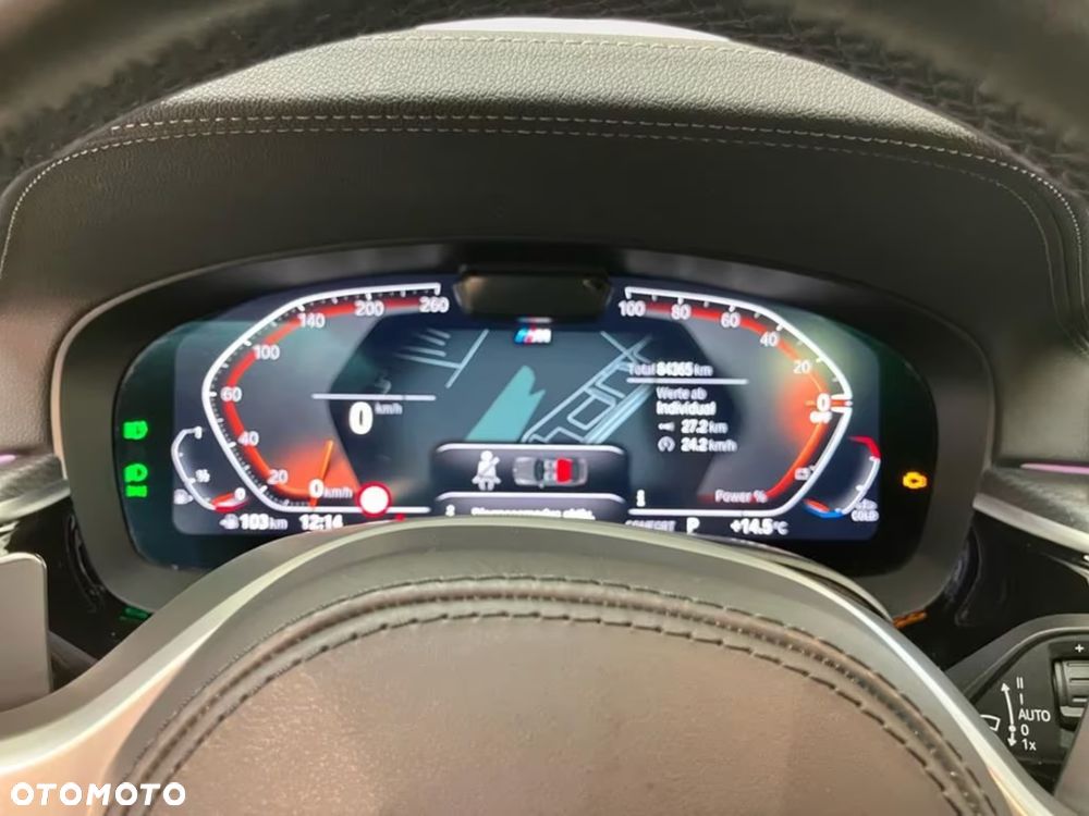 BMW Seria 5 540i xDrive - 11