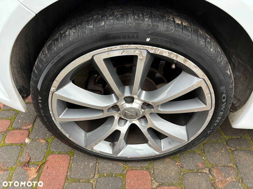 Opel Astra OPC Nürburgring Edition - 38