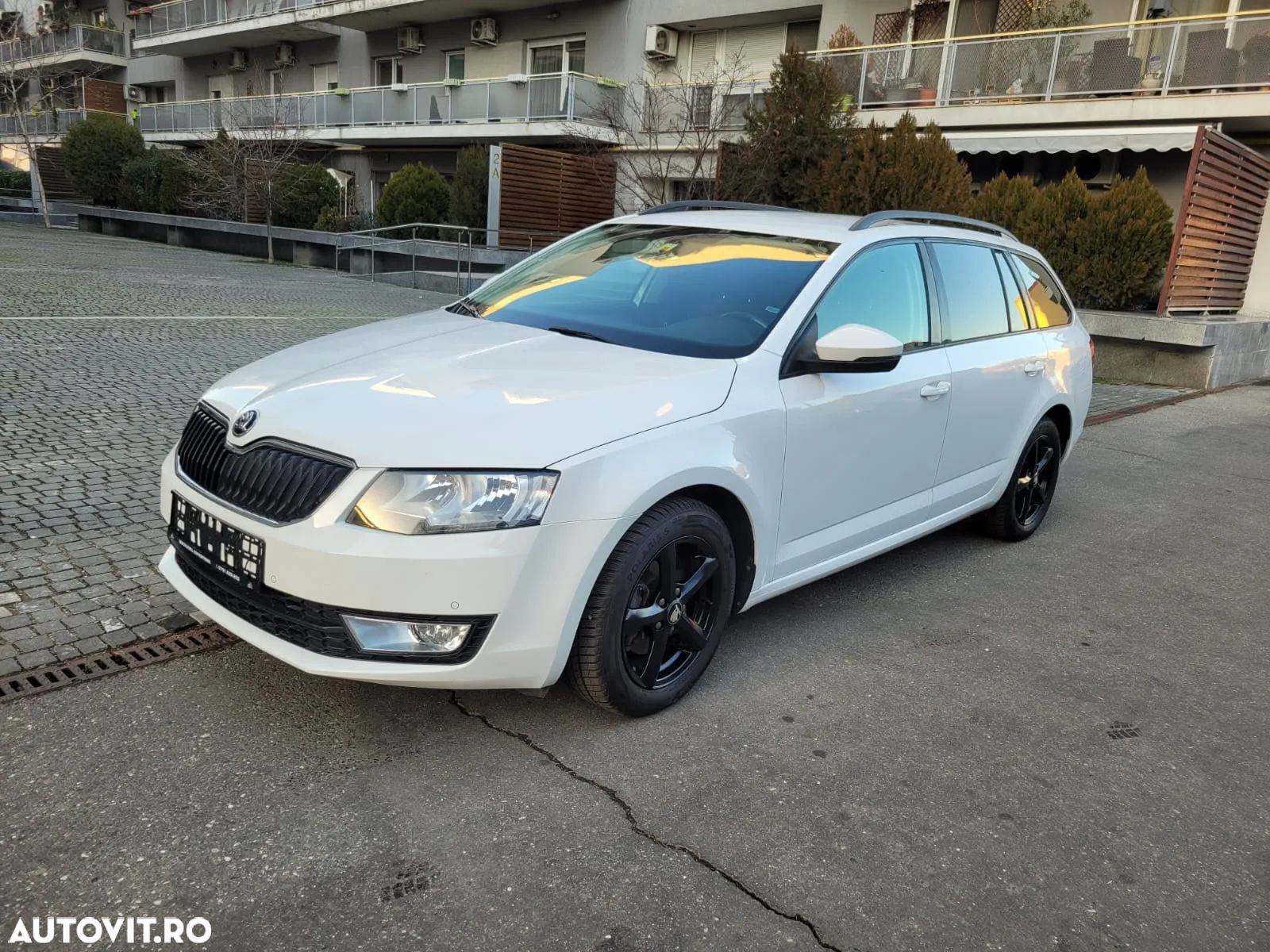 Skoda Octavia Combi 1.0 TSI DSG Ambition - 1