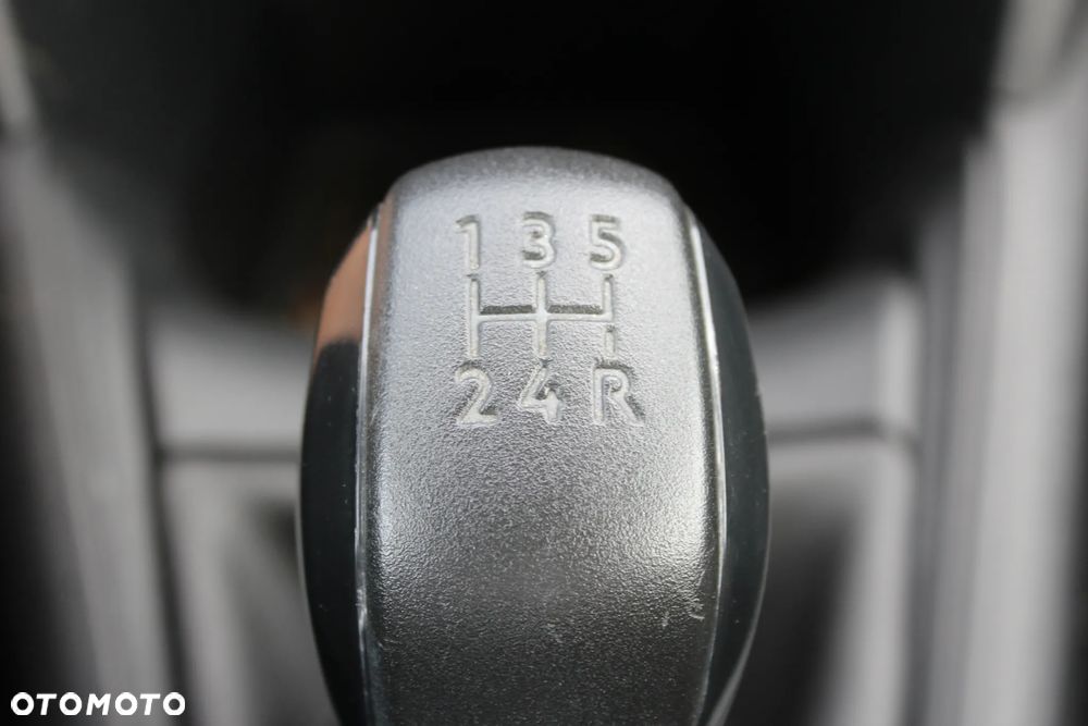 Peugeot 208 PureTech 82 Active - 22