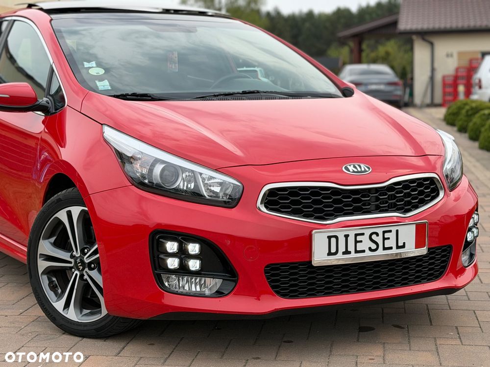 Kia Ceed 1.6 CRDi GT Line - 16