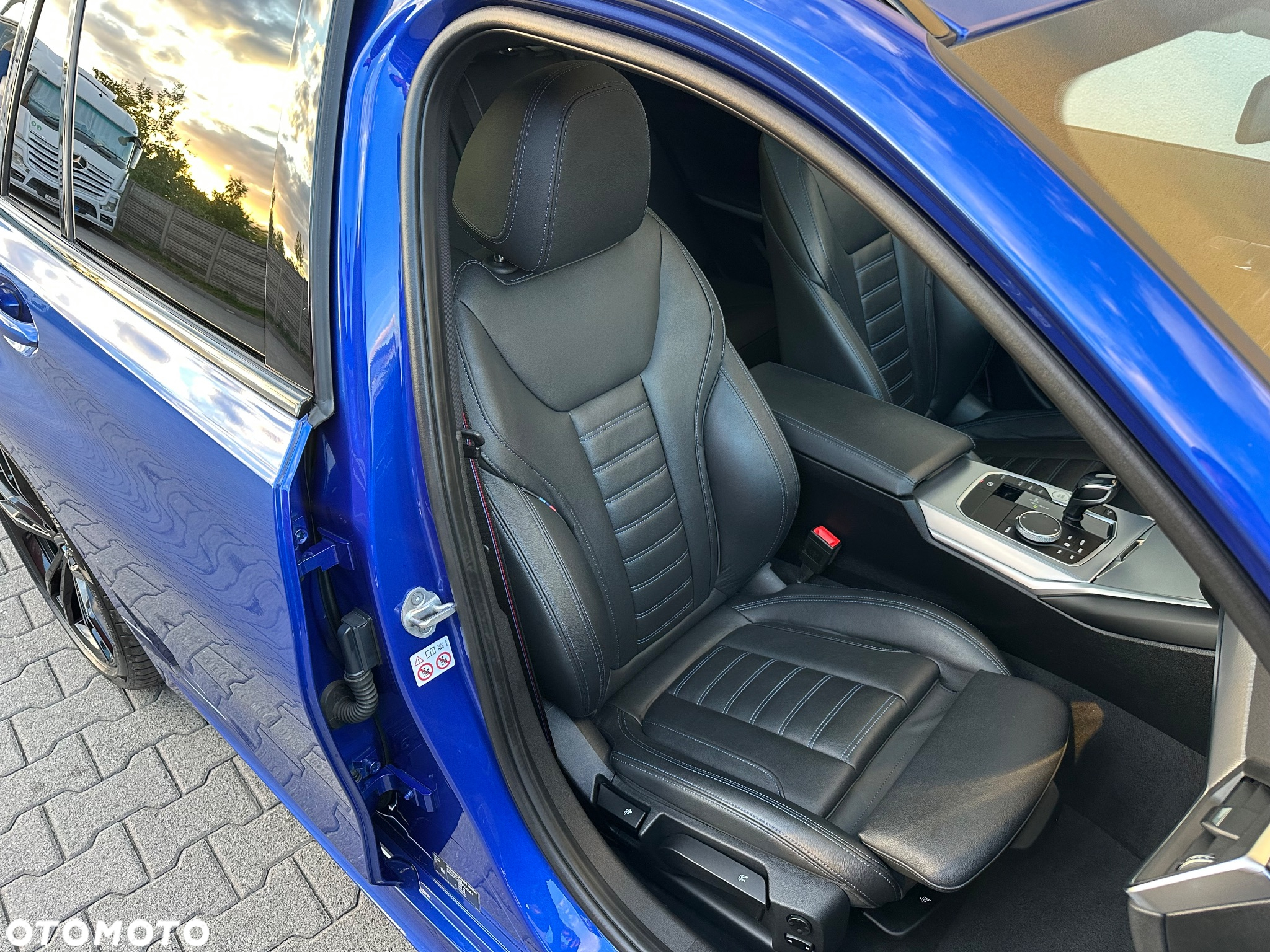 BMW Seria 3 330e PHEV M Sport sport - 23