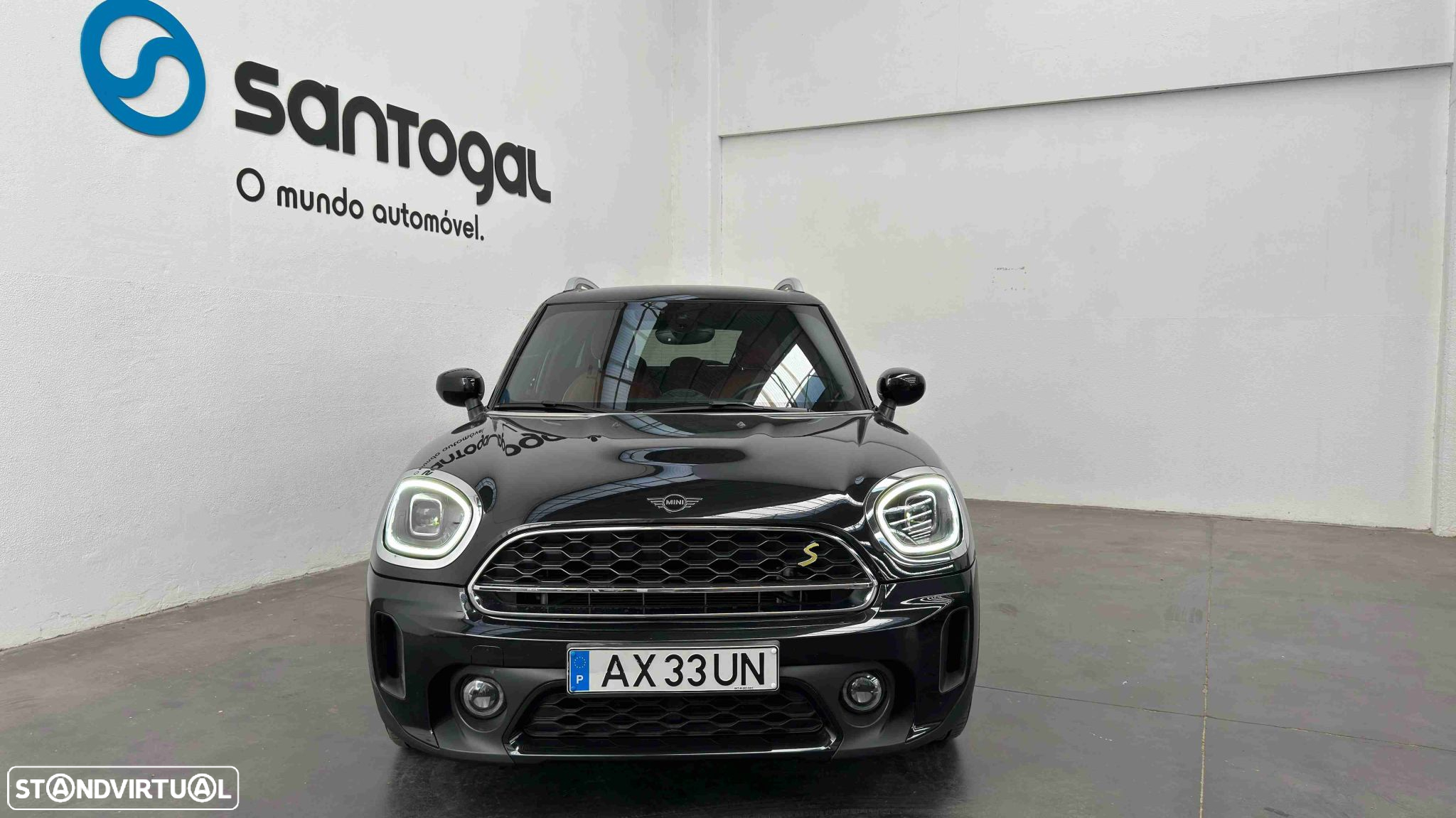 MINI Countryman Cooper SE Premium Classic Auto - 2