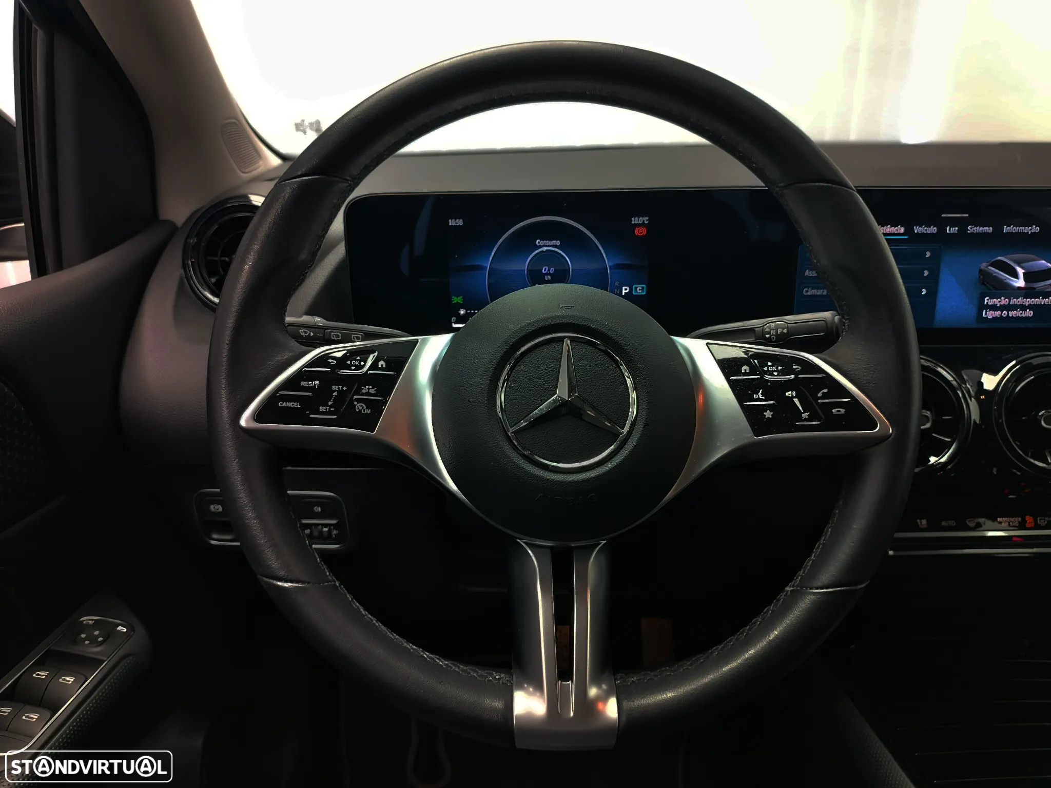 Mercedes-Benz B 200 d - 11