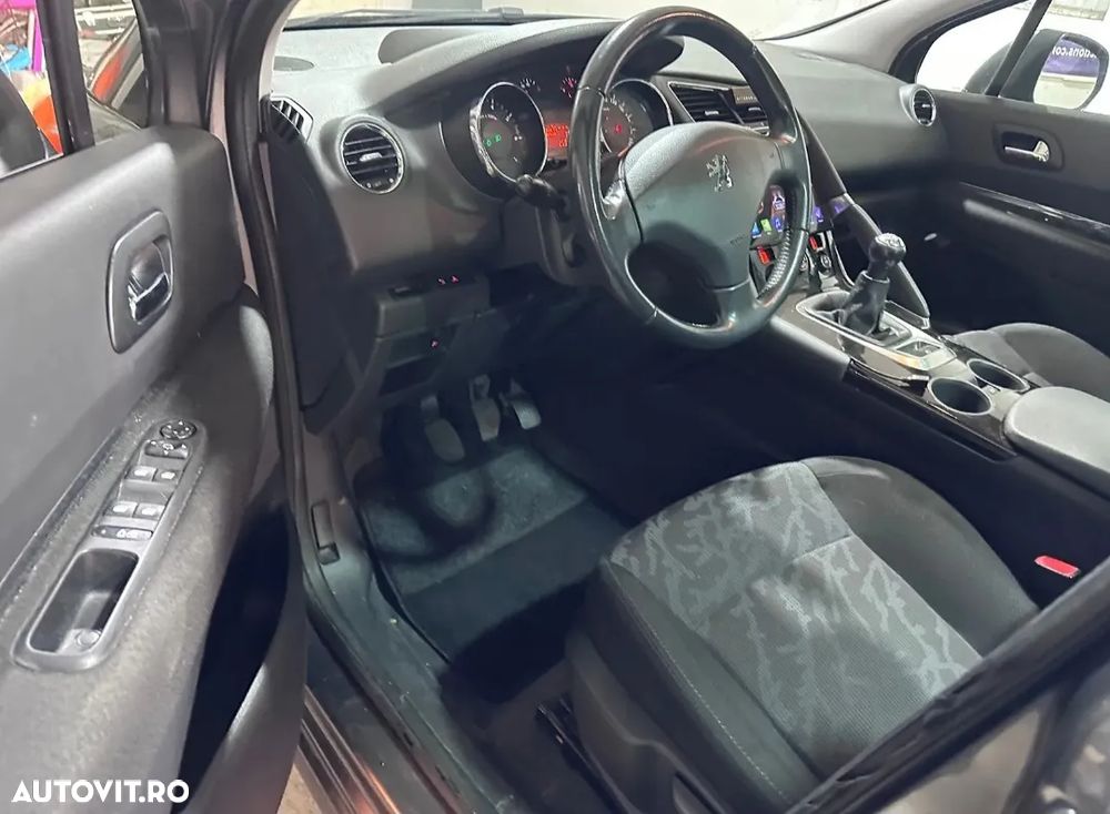 Peugeot 3008 120 VTi Premium - 11