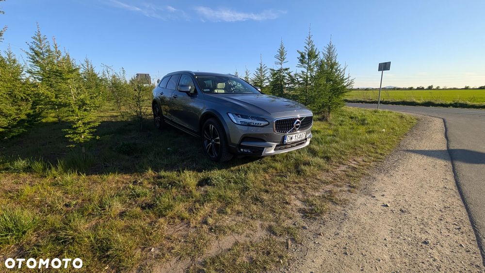 Volvo V90 Cross Country D4 AWD - 20