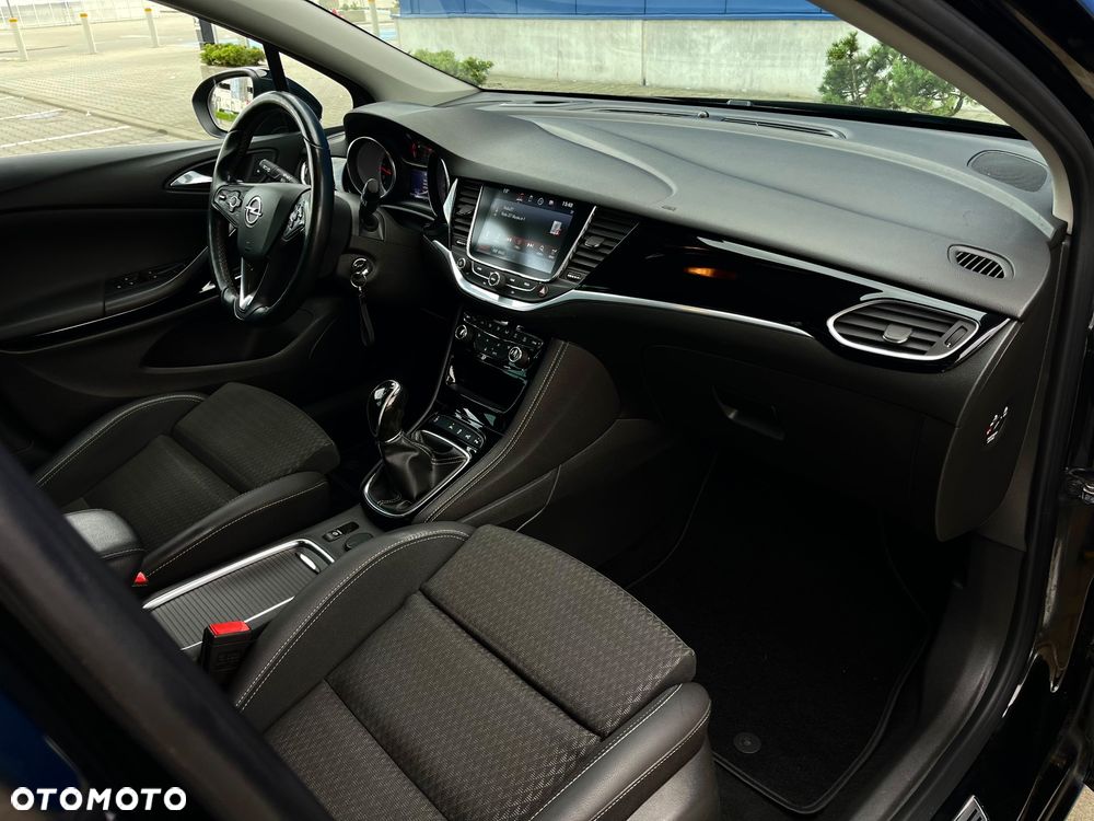 Opel Astra 1.6 D (CDTI) Start/Stop Innovation - 24